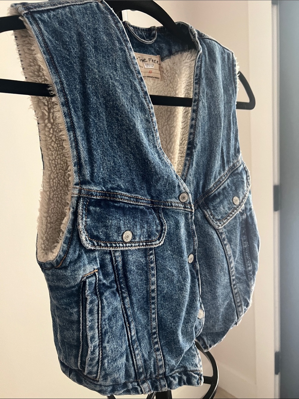 FREE PEOPLE Vest WE THE FREE Denim FLORENCE RANCH VEST Sherpa Blue - Picture 4 of 5
